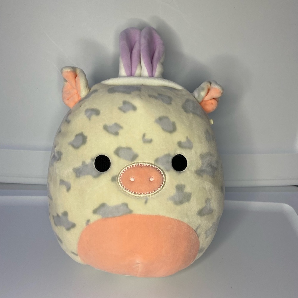 Easter pig squishmallow